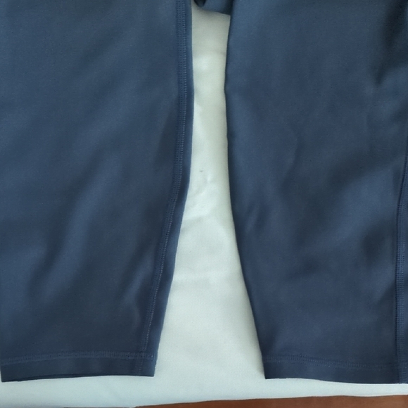 Under Armour Slate (Blue Grey) Performance Leggings Large - Picture 8 of 8